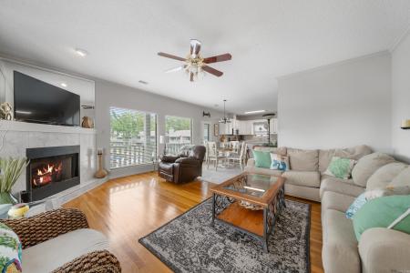 400 Farr Shores Drive, Hot Springs, Арканзас 71913, Соединенные Штаты