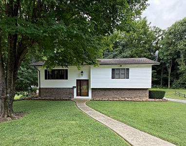 102 Jack Court, Odon, インディアナ 47562, アメリカ合衆国