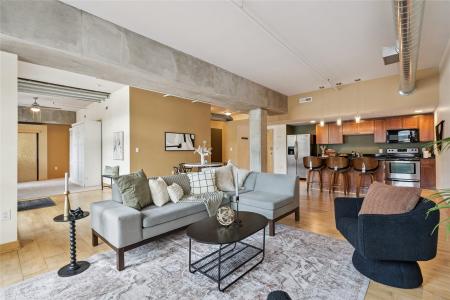 119 4th Street 107, Des Moines, Iowa 50309, USA