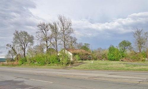 4901 S Muskogee Avenue, Tahlequah, Oklahoma 74464