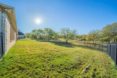 2852 Sonterra Drive, Cedar Hill, Texas 75104