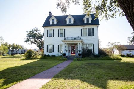 1984 Frontage Rd, Vinton, Louisiana 70668