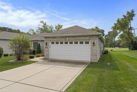 5547 Maggie Mae Court, Crown Point, Indiana 46307