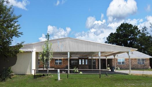 107903 S 4570 Road, Sallisaw, Oklahoma 74955, USA