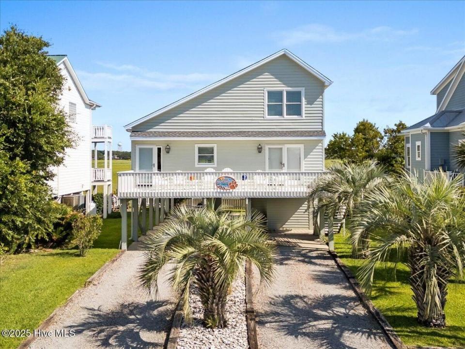 505 N Shore Drive E, Sunset Beach, North Carolina 28468