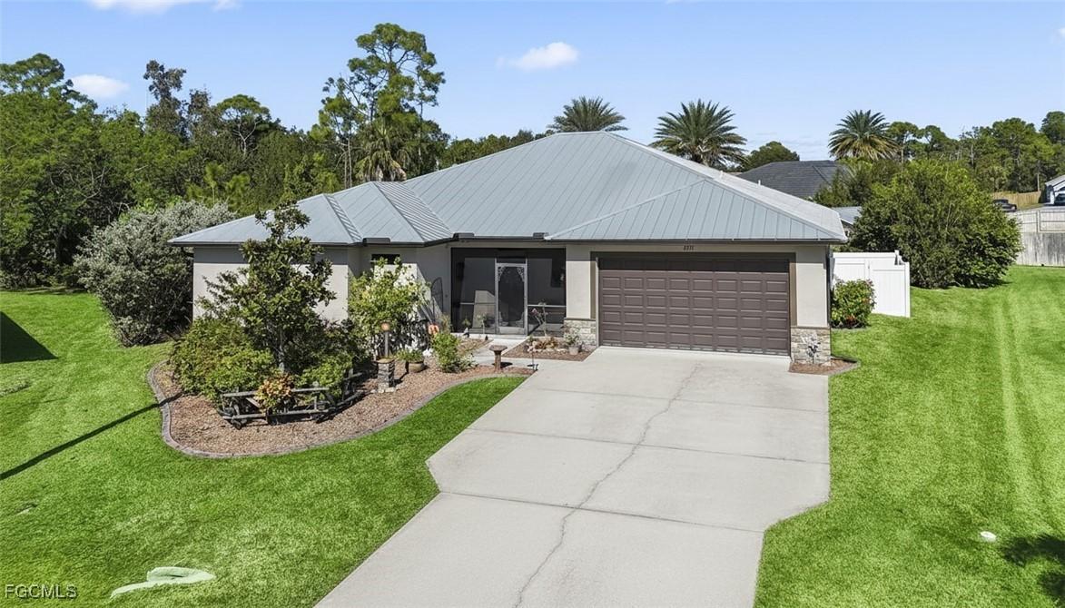 6711 Matt Pledger Court, North Fort Myers, Florida 33917