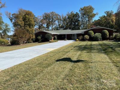 2570 Lentz Road, China Grove, NC 28023, USA