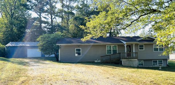 744 Cardinal Rd, Carbondale, 일리노이 62901, 미국