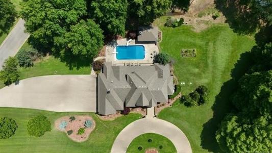 870 Cherry Springs Drive, Tahlequah, Oklahoma 74464