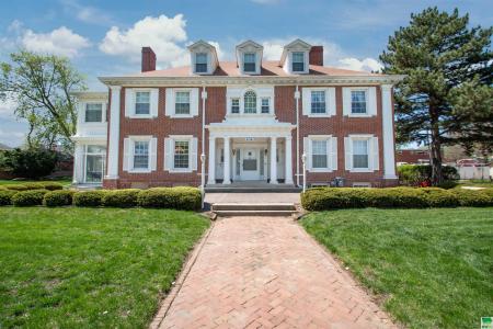 2323 Nebraska Street, Sioux City, Айова 51104, Соединенные Штаты