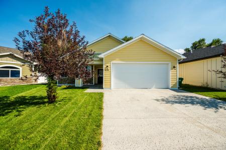 476 Creek Circle, Sheridan, Wyoming 82801, USA