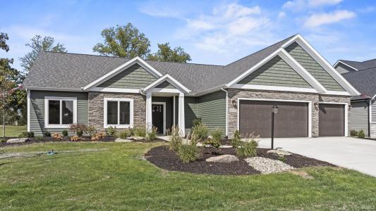 18017 Carne Cove, Leo, Indiana 46765, USA