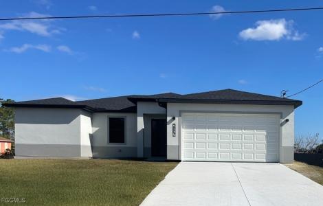 2907 Colin Avenue S, Lehigh Acres, Florida 33976, USA