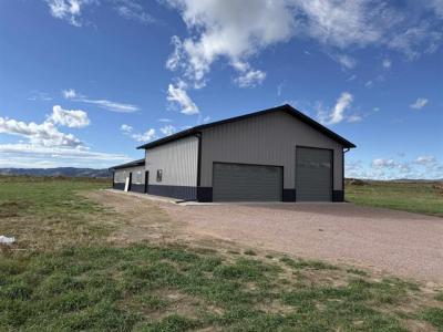 27991 Houseboat Dr., Hot Springs, דרום דקוטה 57747, ארצות הברית של אמריקה