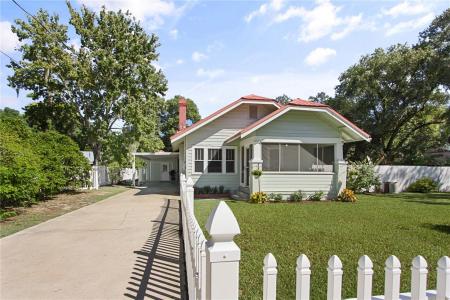 1317 E 2nd Ave, Mount Dora, Floryda 32757, USA