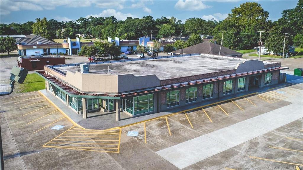 3221 Ryan Street, Lake Charles, Louisiana 70601