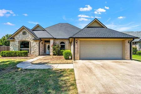 817 Ne Hummingbird Dr, Cache, Oklahoma 73527, USA