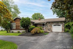 4 Oak Rd, Beacon, New York 12508