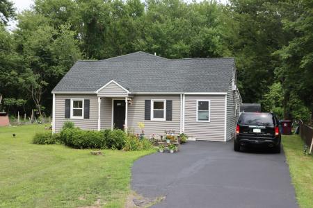 857 Plainville Avenue, Farmington, Connecticut 06032, USA