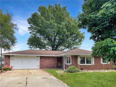 1604 S 9th St, Mattoon, Illinois 61938, USA