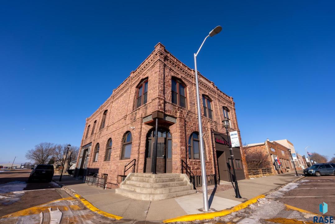 101 N Main Ave Avenue, Hartford, South Dakota 57033, USA