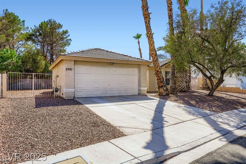 2021 Angel Falls Drive, Henderson, ネバダ 89074, アメリカ合衆国