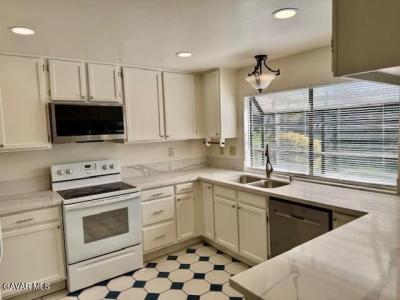 44128 Fine Circle, Lancaster, California 93536