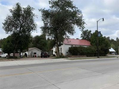 410 & 406 S. Chicago Street, Hot Springs, דרום דקוטה 57747, ארצות הברית של אמריקה