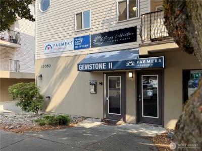 12050 Ne 15th Avenue , 301, Seattle, Washington 98125, USA