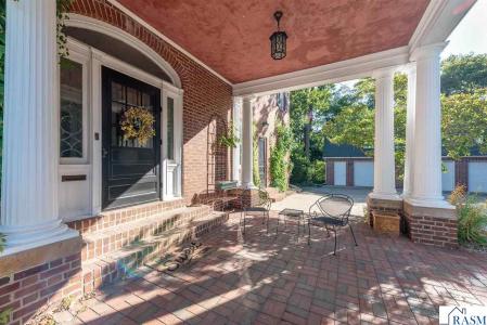 601 Baker Avenue, Mankato, Minnesota 56001, USA