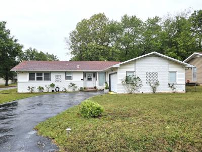 1967 S Saint Charles Ave, SPRINGFIELD, 密苏里州 65804, 美国