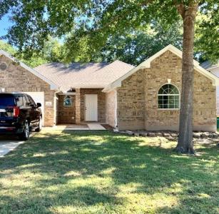 206 Doncaster Street, Conroe, Texas 77303, USA