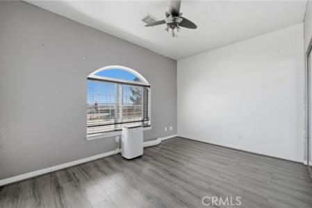 49239 80th Street W, Lancaster, California 93536