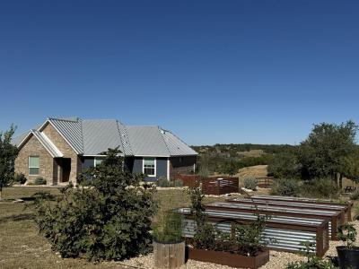 612 Sugar Creek Trail, Fredericksburg, Техас 78624, Соединенные Штаты