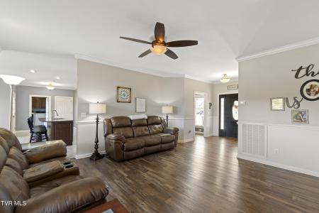 175 Golf Trace Drive, Greeneville, Tennessee 37743