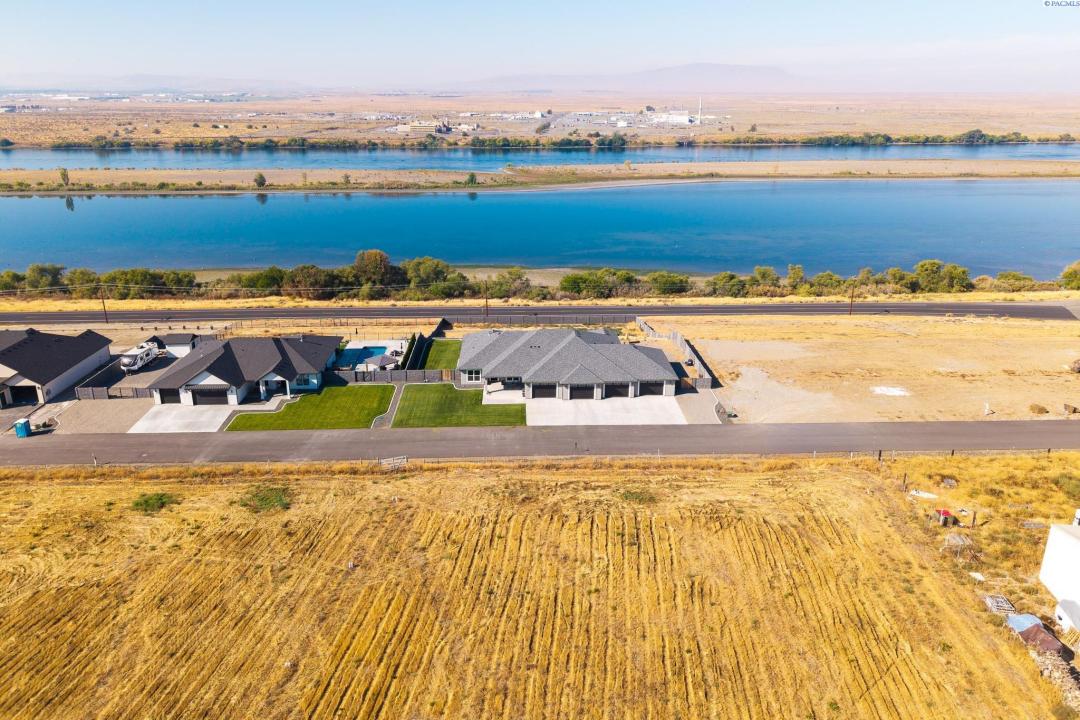 113 Columbia Bluff Lane, Pasco, Washington 99301, Stati Uniti