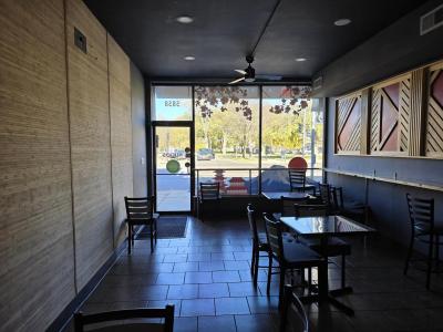 5858 N Lincoln Avenue, Chicago, Illinois 60659