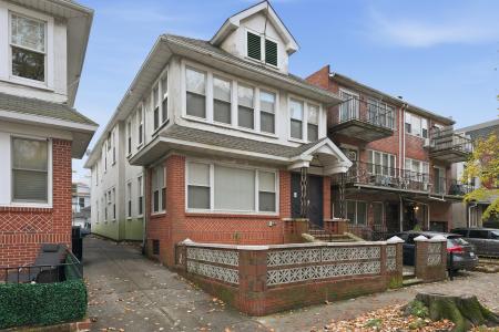 1596 East 17th Street, Brooklyn, Nova Iorque 11230, Estados Unidos