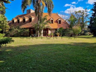 49 e/ 21 y 22 , La Plata, GBA Sur 00001, Argentina