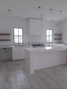 Av de la Bahia - Puertos barrio Araucarias , Escobar, GBA Norte 00001, Argentina