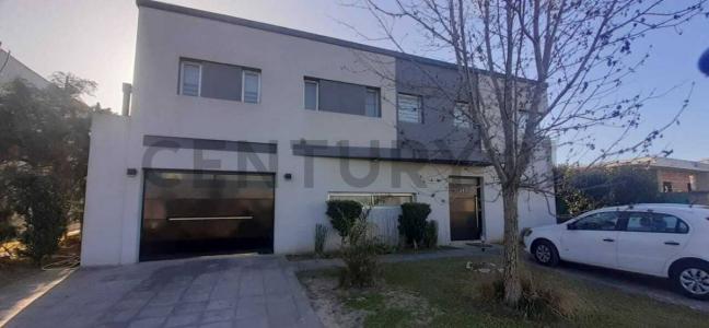 Altos de Hudson II , Berazategui, GBA Sur 1184, Argentina