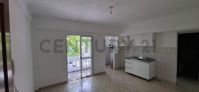 1 DE MAYO 3322, Ciudad De Santa Fe, Santa Fe 00001, Argentina