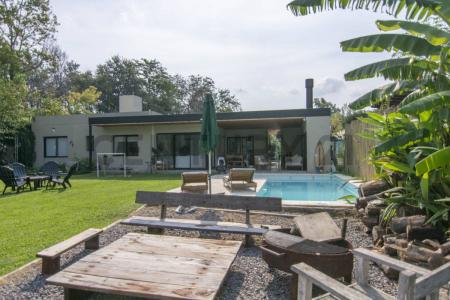 Corrientes 3761, San Miguel, GBA Norte 1661, Argentyna