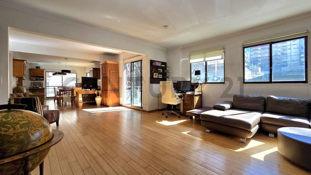 Hipólito Yrigoyen 4100, Almagro, Capital Federal 1208, 아르헨티나