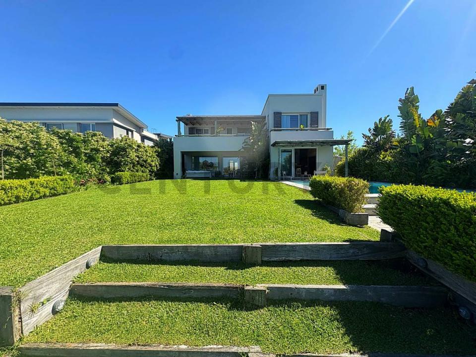 Austria 100, Tigre, GBA Norte 00001, Argentina