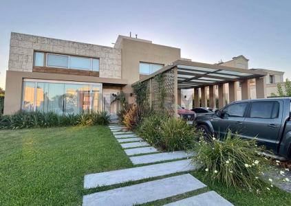 Mayor Irusta 3777, San Miguel, GBA Norte 1661, Argentyna