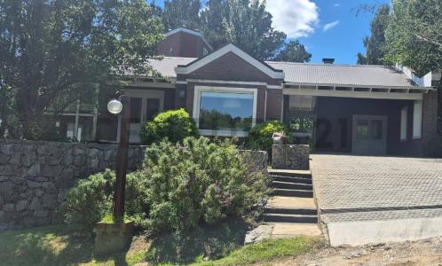 Fleming 691, Tandil, Buenos Aires (fuera De GBA) 7000, Argentina