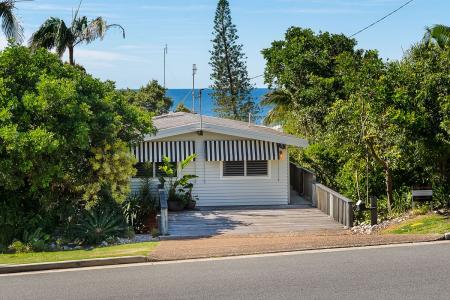 20 Stevens Street, Sunshine Beach, QLD 4567, Australia