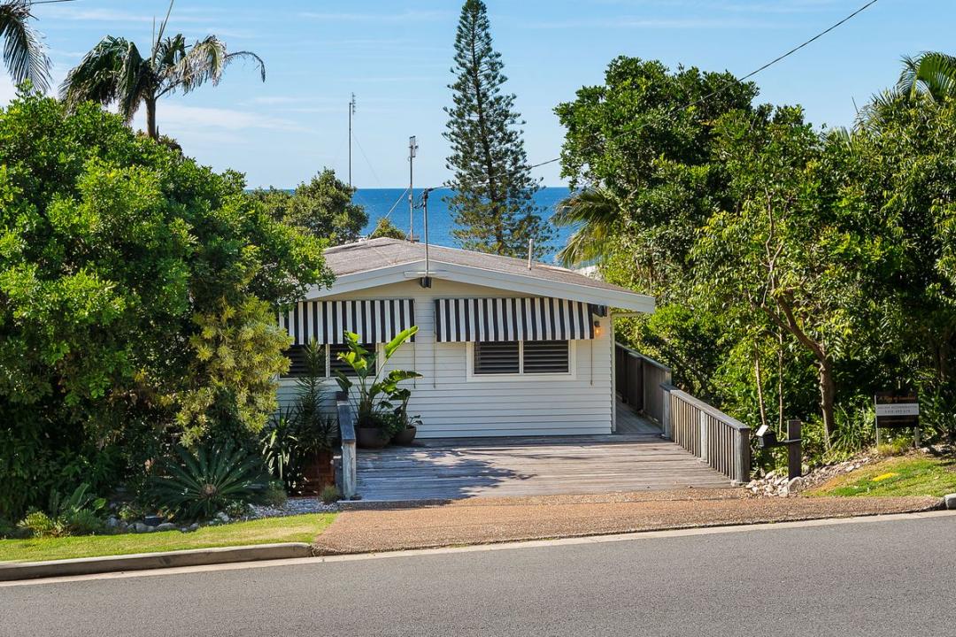 20 Stevens Street, Sunshine Beach, QLD 4567, Úc